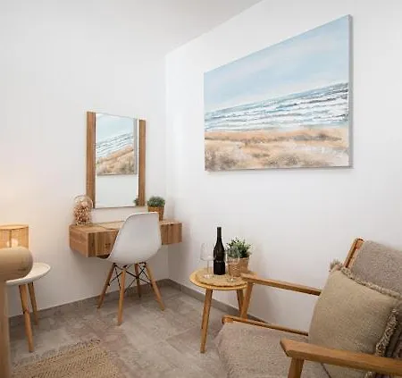 Guest house Apartments And Rooms Jakic 3*