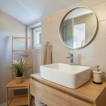 Apartments And Rooms Jakic 3* Medulin