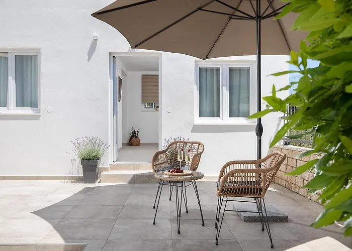 Casa de hóspedes And Jakic 3*