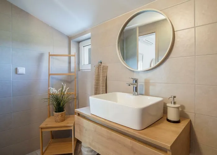 And Jakic 3* Medulin